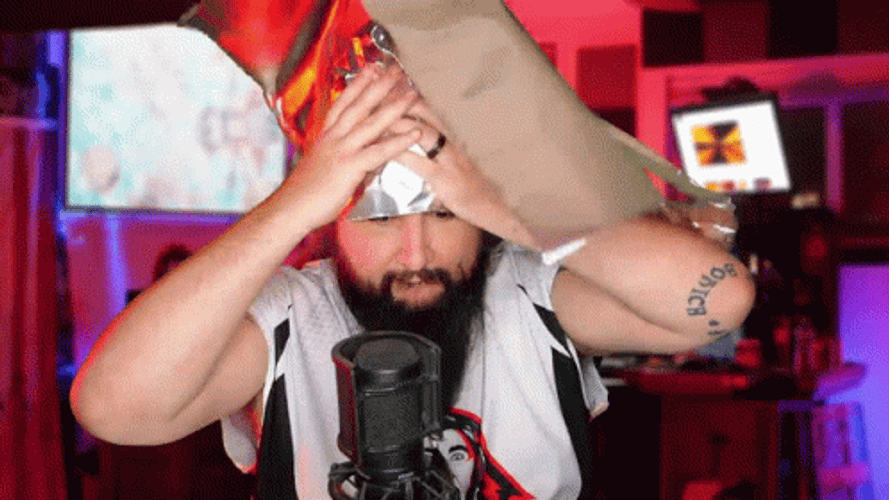 Papastanimus Gamer Making Tinfoil Hat GIF