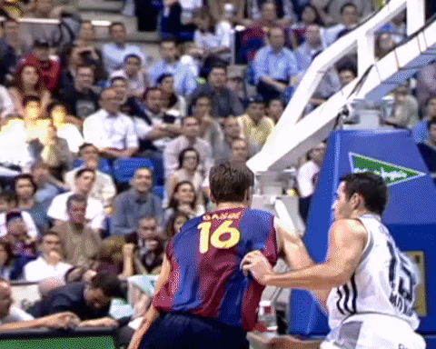 Pau Gasol Lay Up GIF