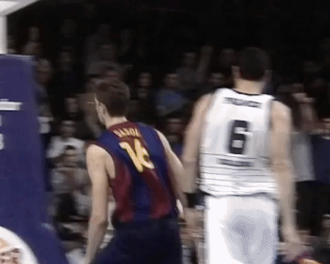 Pau Gasol Running Around GIF