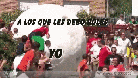 People Around Snowball Saying A Los Que Les Debo Roles Yo GIF