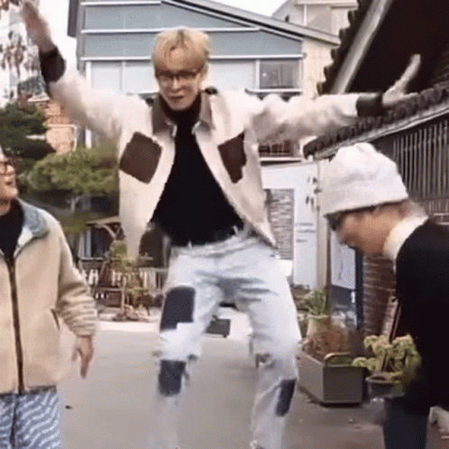 People Dancing To K-pop Yunho Music GIF