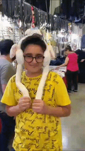 Person in Yellow Shirt Saying Pretty