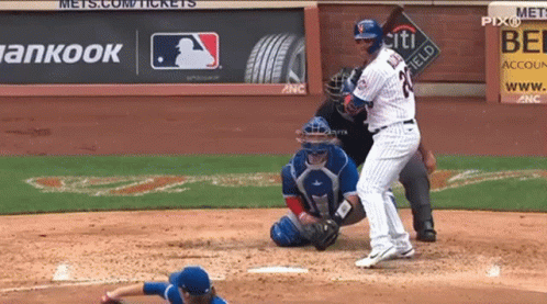Pete Alonso Strong Bat Smash GIF