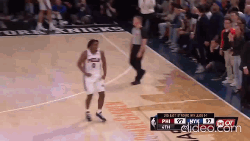 Philadelphia 76Ers Vs Knicks Basketball GIF