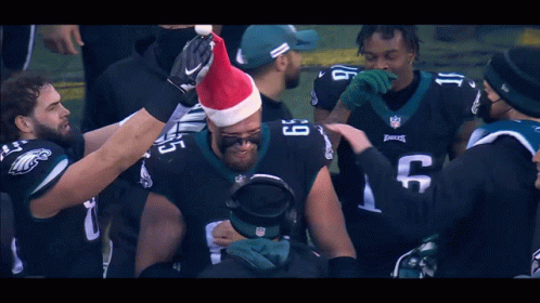 Philadelphia Eagles Player Wear Santa Hat GIF
