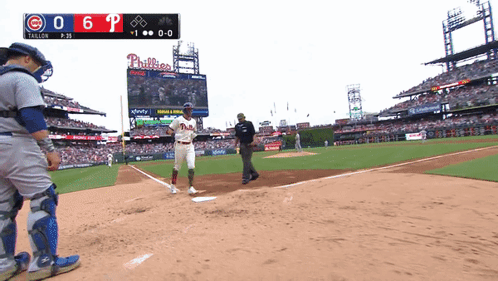 Phillies and Cubs Baseball Game