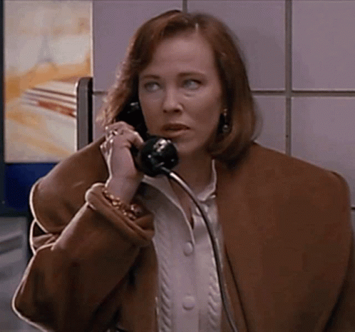 Pick Up The Phone Kate Mccallister GIF