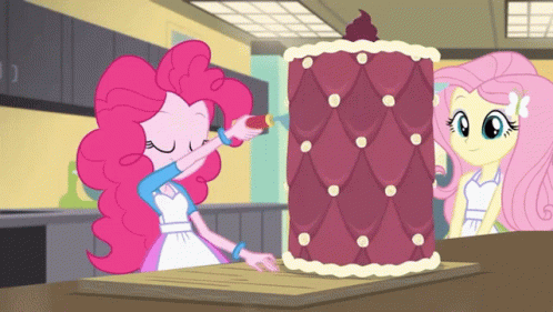 Pinkie Pie Monalisa Cake GIF