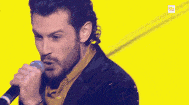 Piqued Jacks Like An Animal Gif GIF