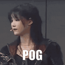 Pog Reaction Singer GIF
