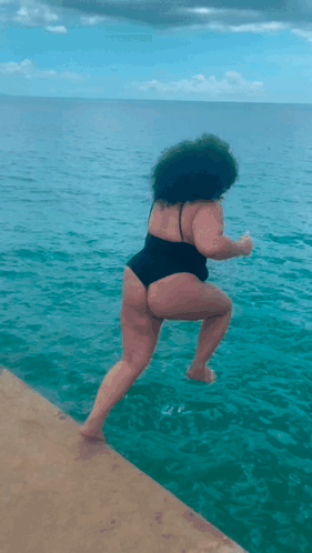Puerto Rico Shalymar Rivera Jumping On Water GIF