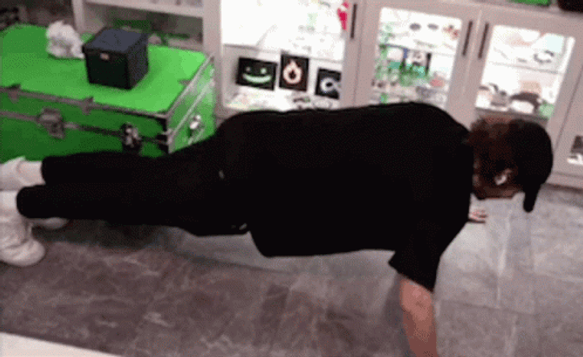 Push Up Plus Size Plank GIF