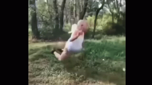 Quandale Dingle 498 X 280 Gif GIF