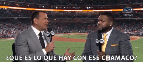 Que Es Lo Que Hay Con Ese Chamaco Como Lo Vez GIF