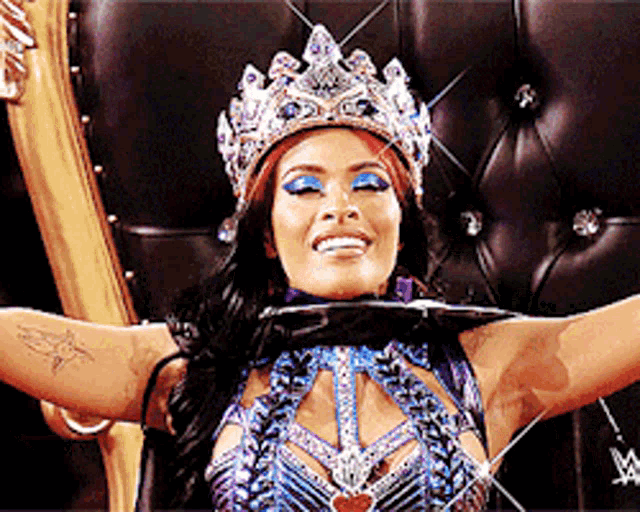 Queen Zelina Vega Wwe Wrestling Crown GIF