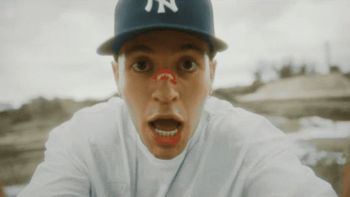 Rapper Doing Hook Em Sign GIF