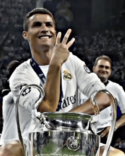 Real Madrid Ronaldo Peace Sign GIF