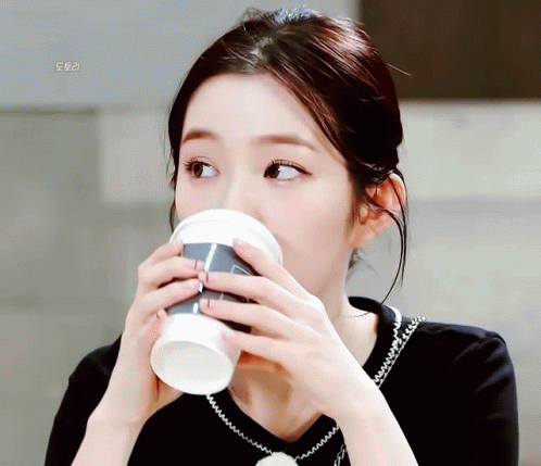 Red Velvet Irene Drinking GIF