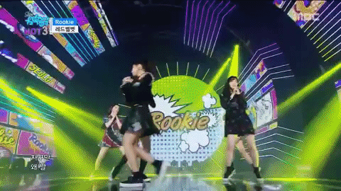 Red Velvet Seulgi Black Outfit GIF