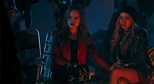 Riverdale Cheryl Being Accepted In Gang GIF