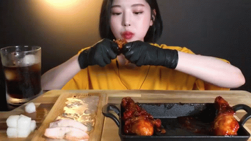 Roasted Dishes Korean Mukbang Food Vlog GIF
