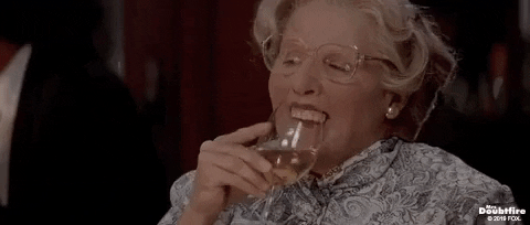 Robin Williams Old Lady Mrs Doubtfire GIF
