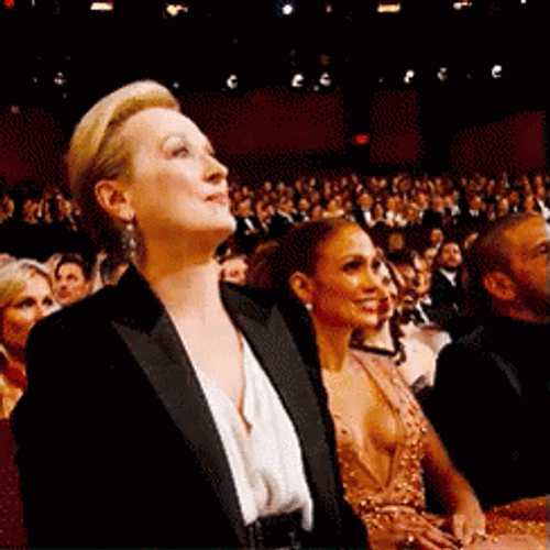 Round Of Applause Meryl Streep GIF