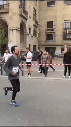 Run Thomas Marathon GIF