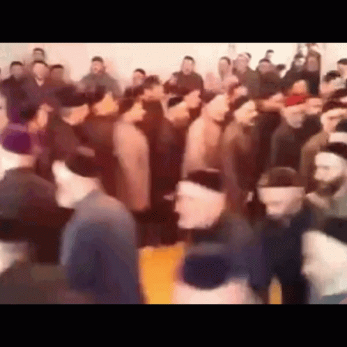 Running Circle Of The Jew GIF