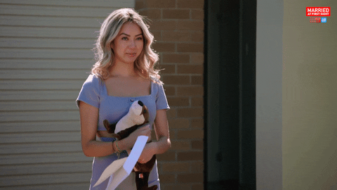Sad Bye Leaving Married At First Sight GIF