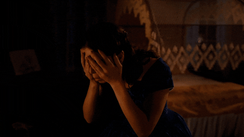 Sad Hailee Steinfeld GIF