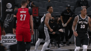 San Antonio Spurs Players Excited Screams GIF
