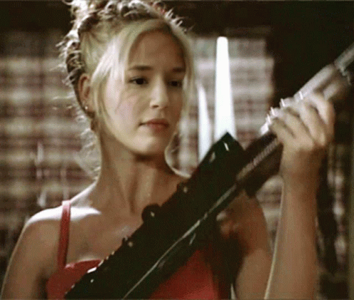 Sarah Michelle Gellar Loading Gun GIF