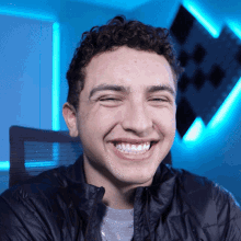 Sarcastic Laugh Not Funny Serious Zulushi Streamer GIF