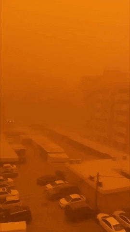 Scary Kuwait Dust Storm Orange Sky GIF
