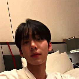 Scratching My Head Handsome Man GIF