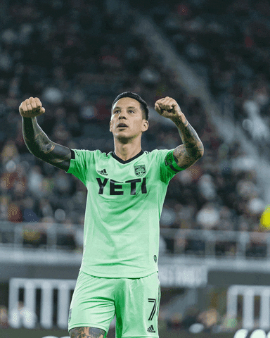 Sebastián Driussi Austin Hays GIF