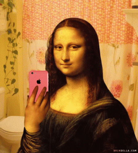 Mona Lisa Selfie GIF