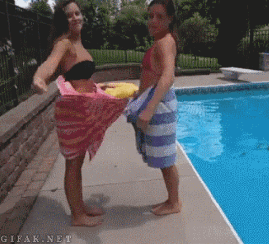 Sexy Funny Girls In The Pool GIF