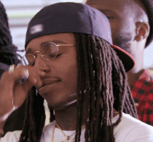 Not Agreeing Shake My Head GIF