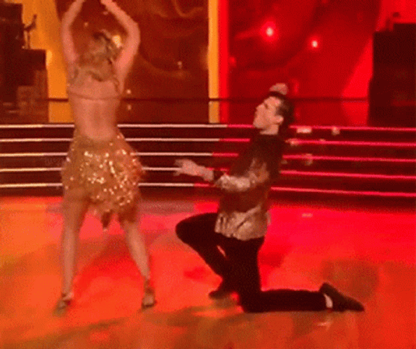Shimmy In Dance Floor GIF