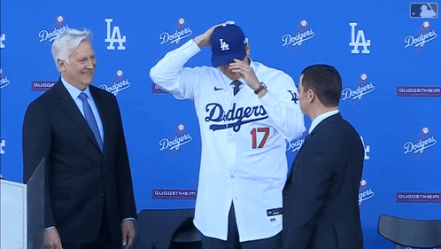 Shohei Ohtani Shake Hands GIF