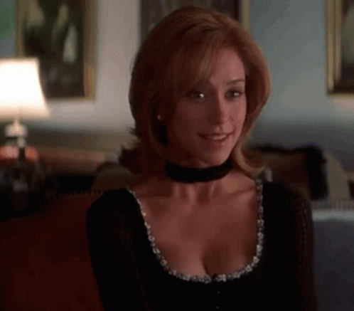 Short Hair Jennifer Love Hewitt GIF
