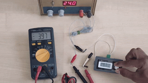 Signal Generator Analog Device GIF