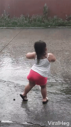 Singing In The Rain 280 X 498 Gif GIF