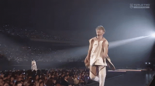 Ohno Yudai Skipping Stage Performance GIF