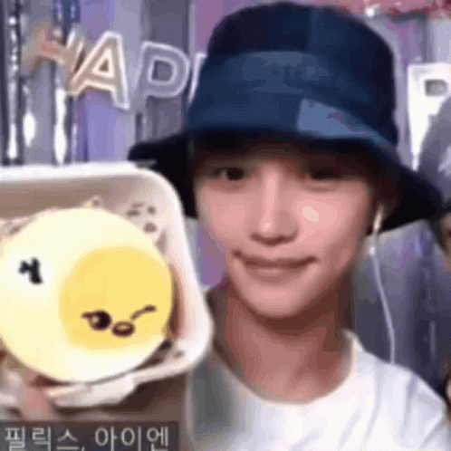 Skz Felix Holding Cake GIF