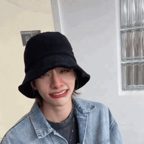 Skz Hyunjin Crying Face GIF