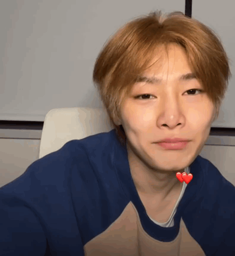 Skz Jeongin Good Job Reaction GIF
