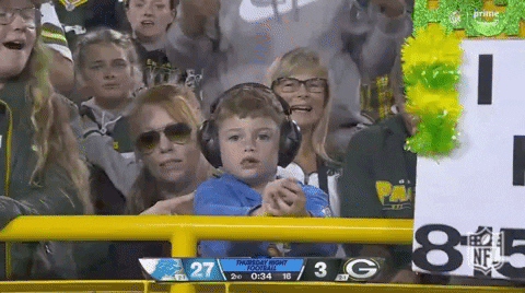 Smile And Wave Boys Nfl Boy Audience GIF